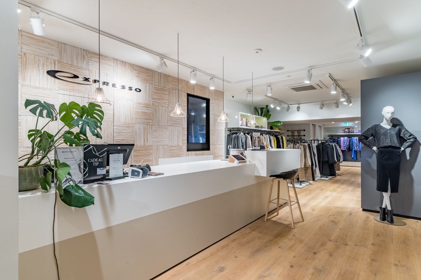 Bekijk foto 4 van Burchtstraat 17