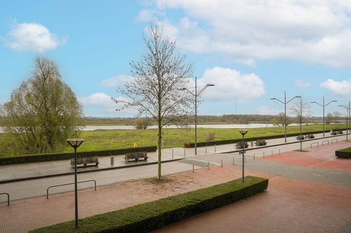 Foto 4 van Schout van Doernestraat 12