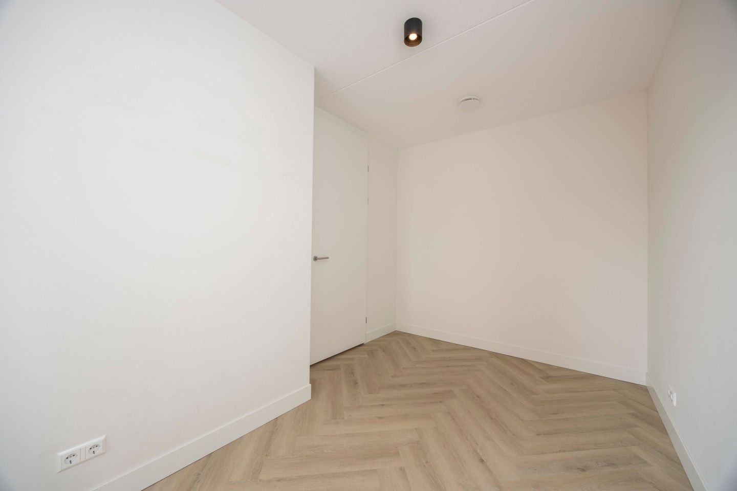 Foto 14 van Baron van Hövellplein 115