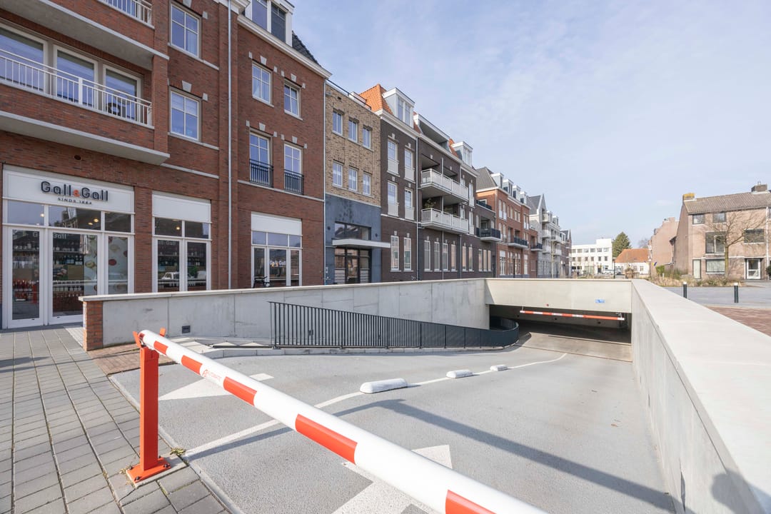 Foto 22 van Baron van Hövellplein 115