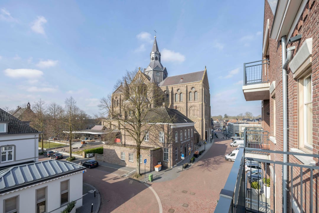 Foto 32 van Baron van Hövellplein 115