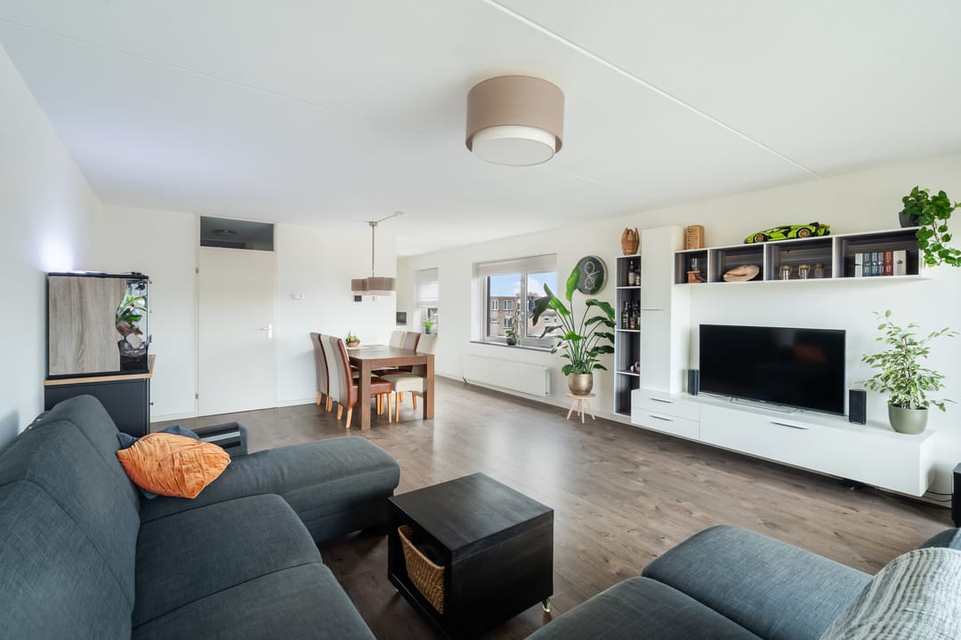 Foto 2 van Vrouwenrecht 19