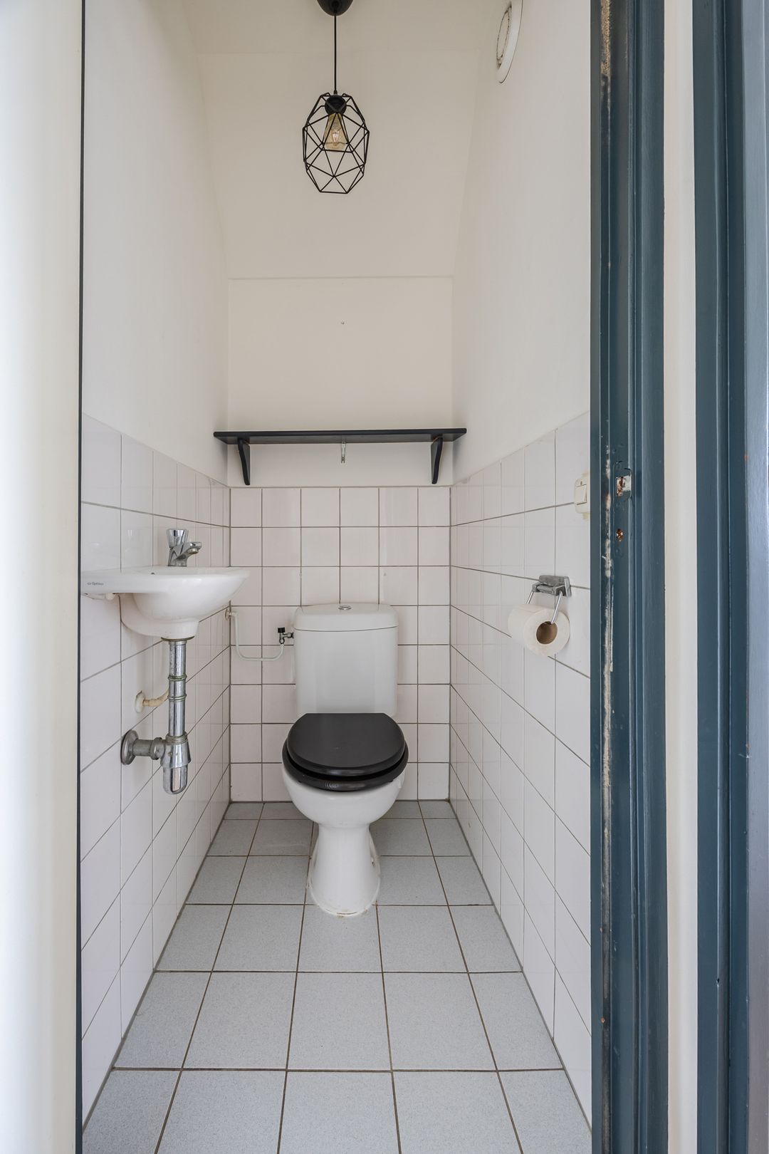 Photo 7 of Heiloostraat 345