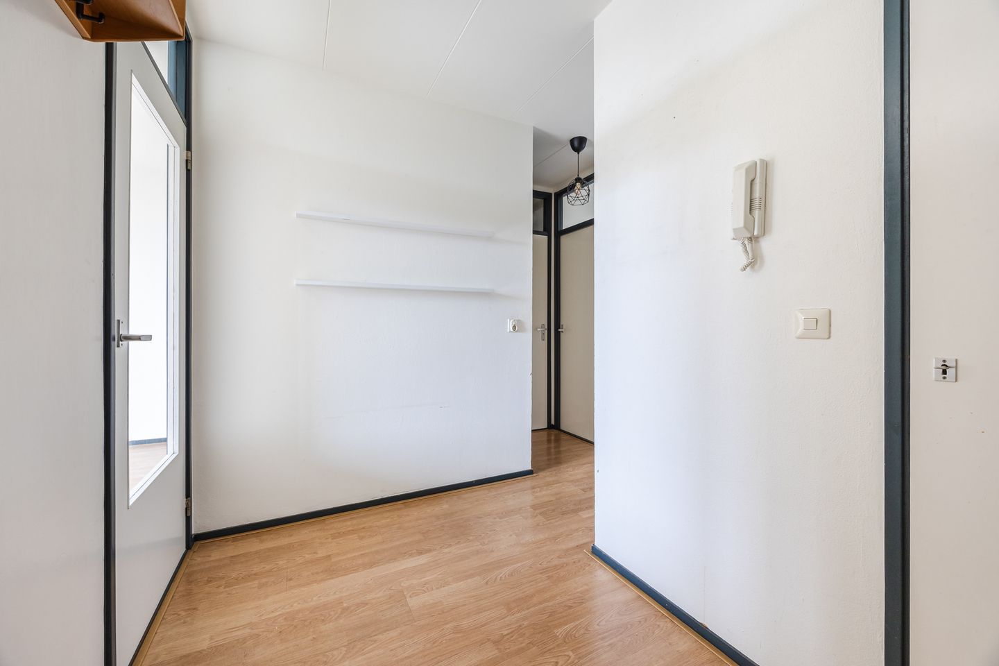 Photo 10 of Heiloostraat 345