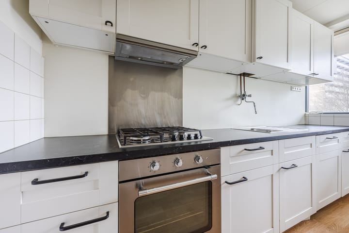 Foto 19 van Heiloostraat 345