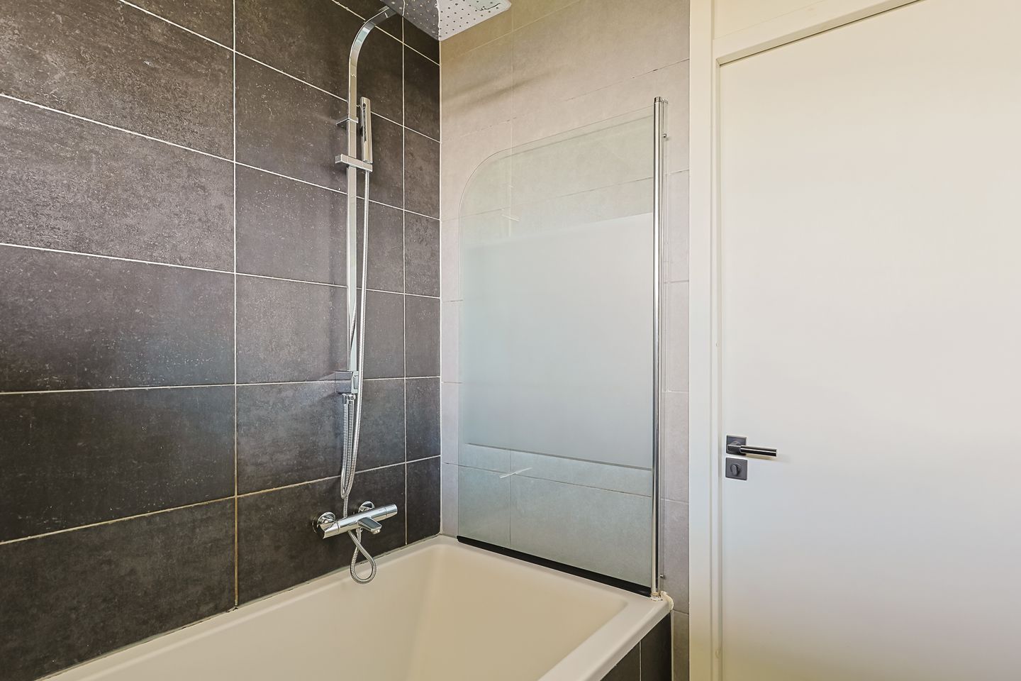 Foto 25 van Lauwers 170