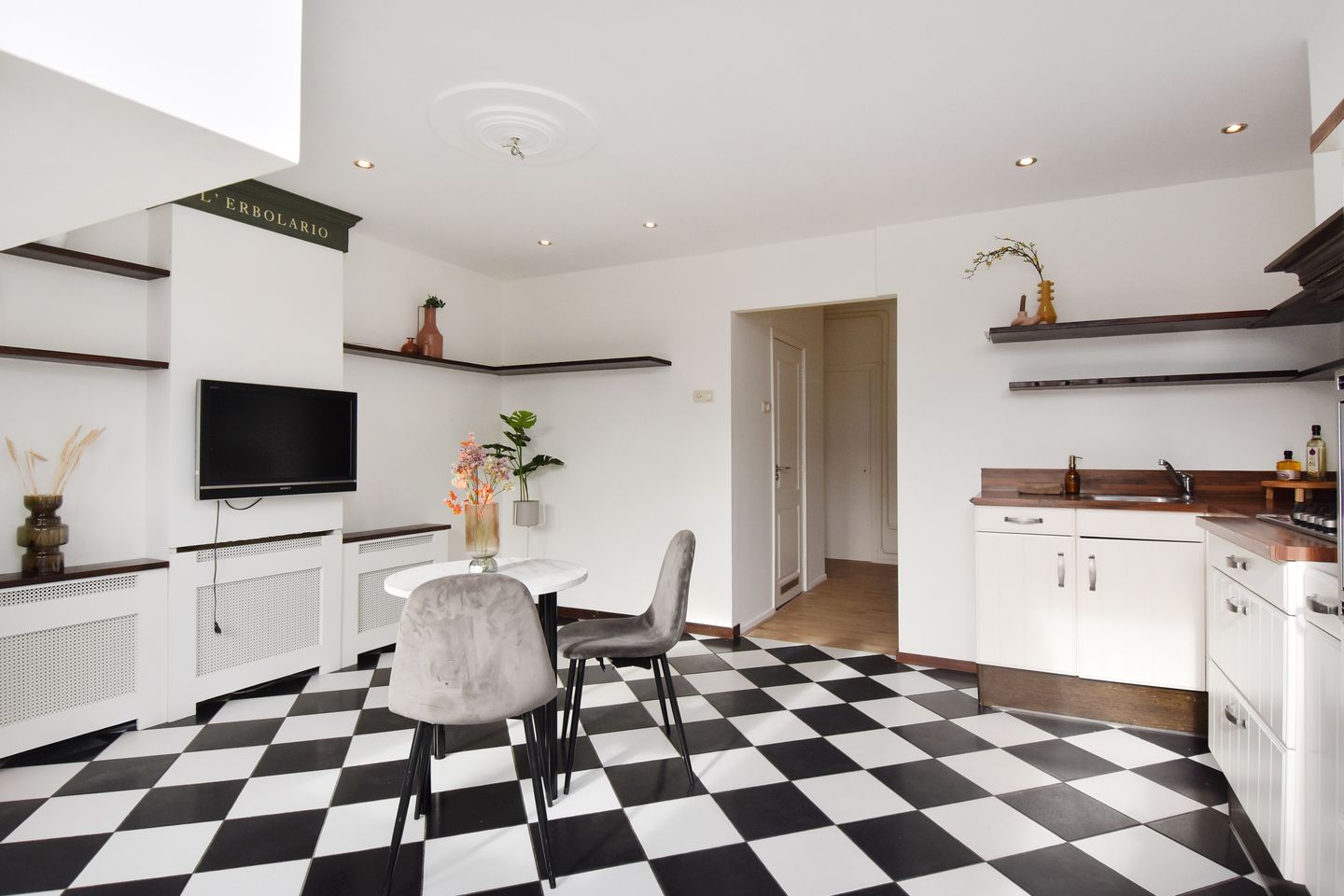 Photo 19 of Theresiastraat 81-A