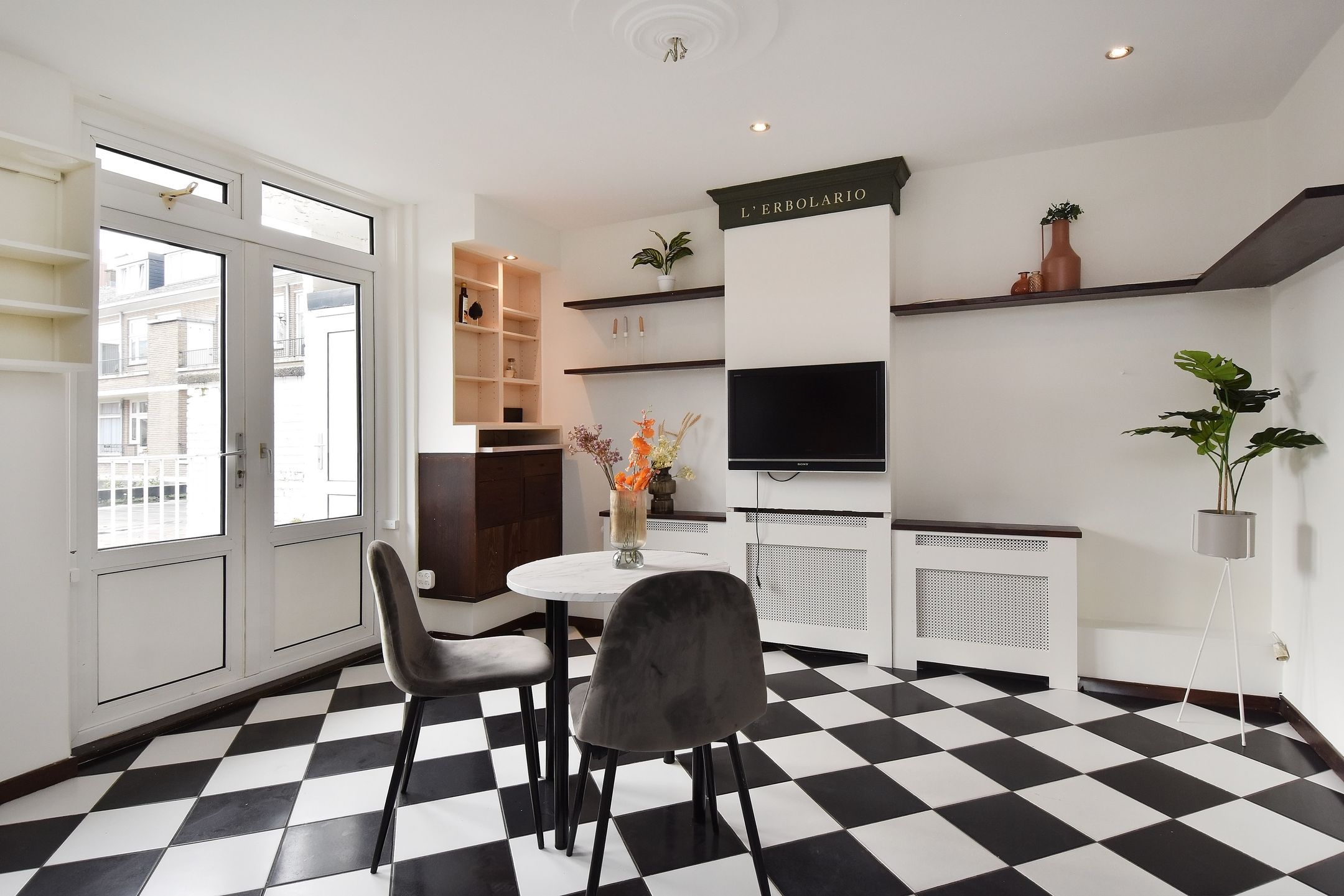 Photo 21 of Theresiastraat 81-A