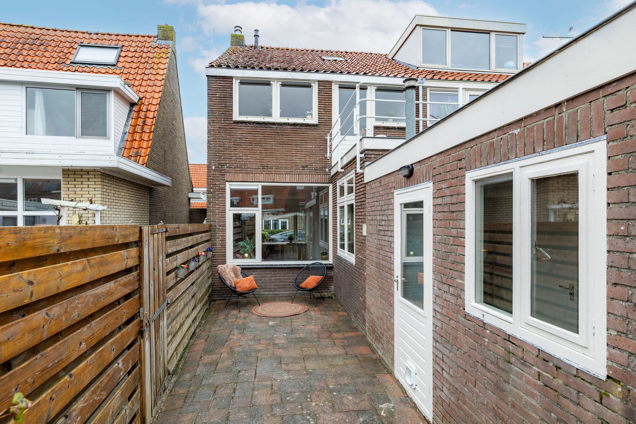 Foto 42 van Waling Dijkstrastraat 12