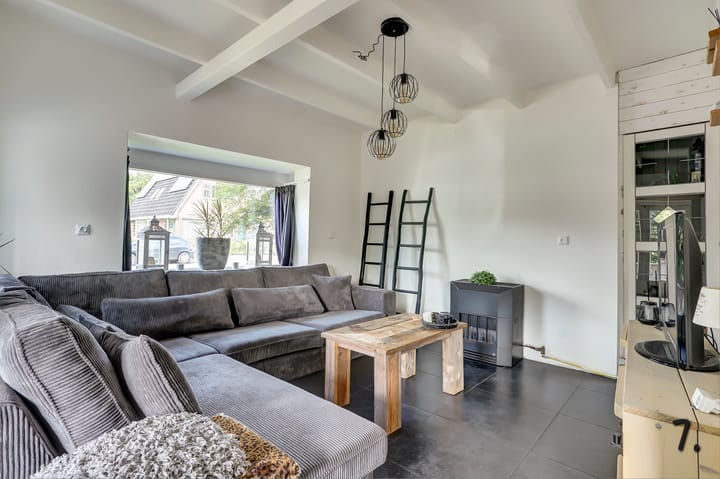 Vrijstaande woning te koop: provincialeweg 74, Kornhorn