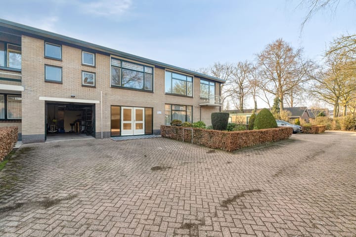 Photo 3 of Oosterlaan 117