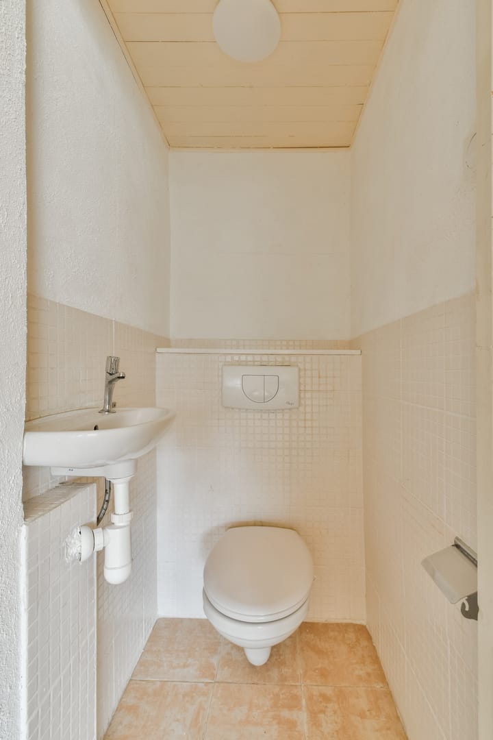 Photo 23 of Helmersstraat 12