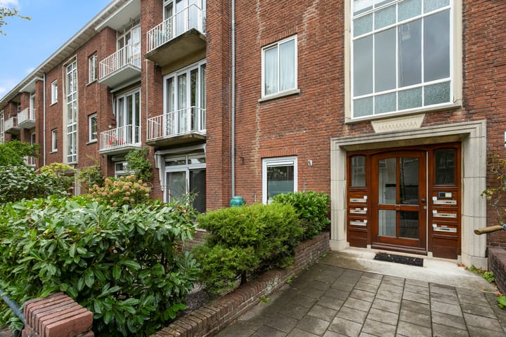 Photo 2 of Burggravenlaan 227