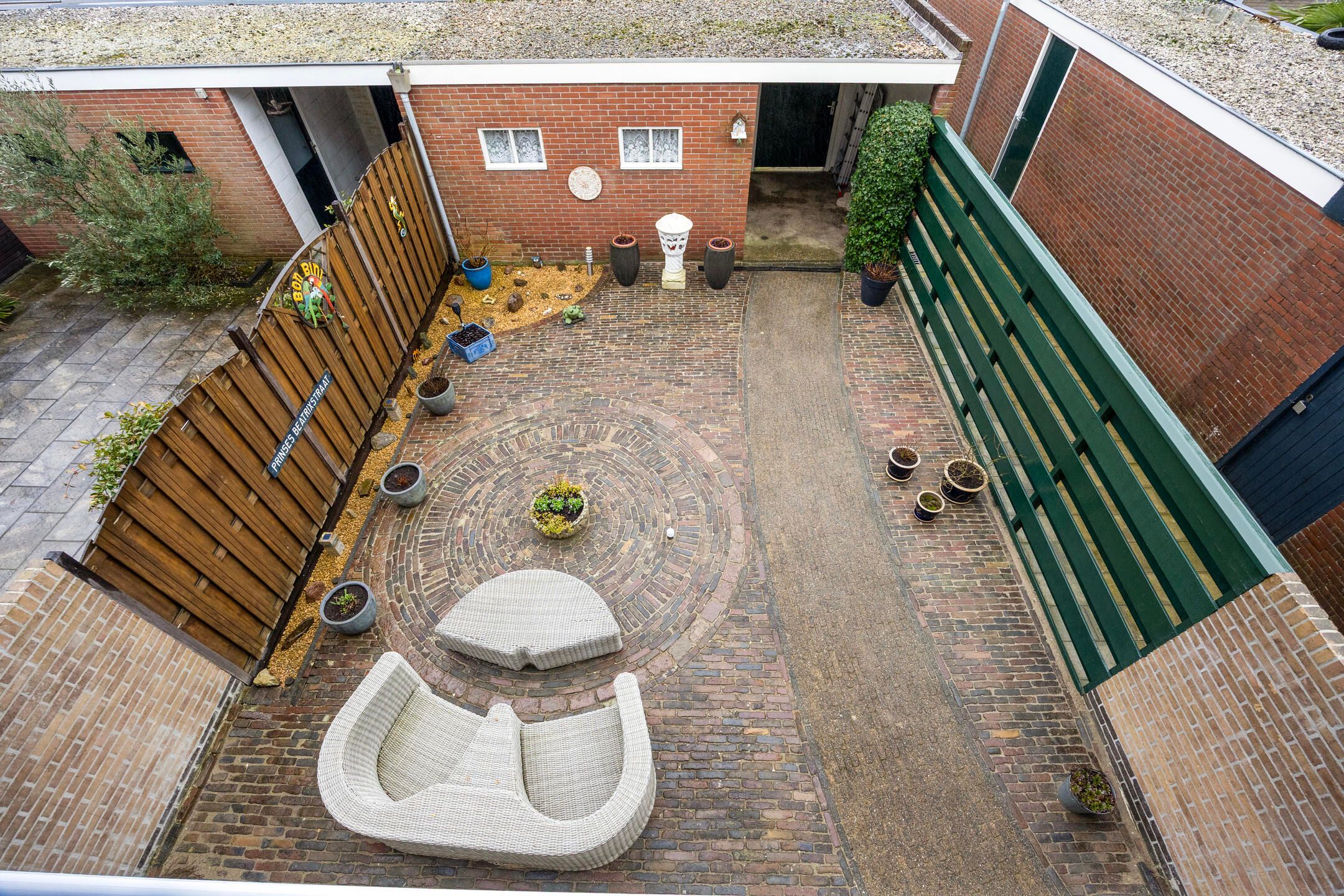 Foto 27 van Prinses Beatrixstraat 15