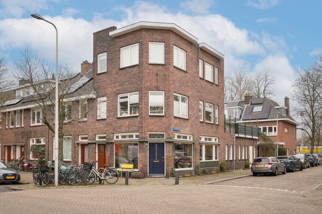 Photo 1 of Pieter Nieuwlandstraat 24