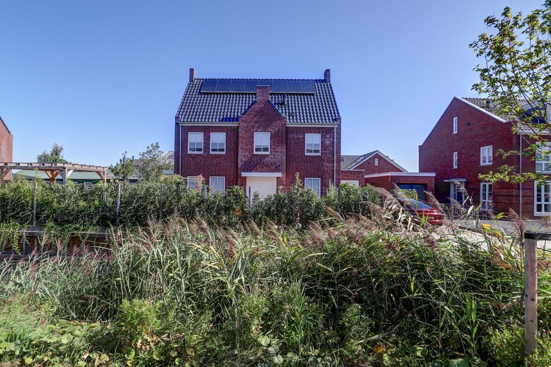 Foto 7 van Versailles 42