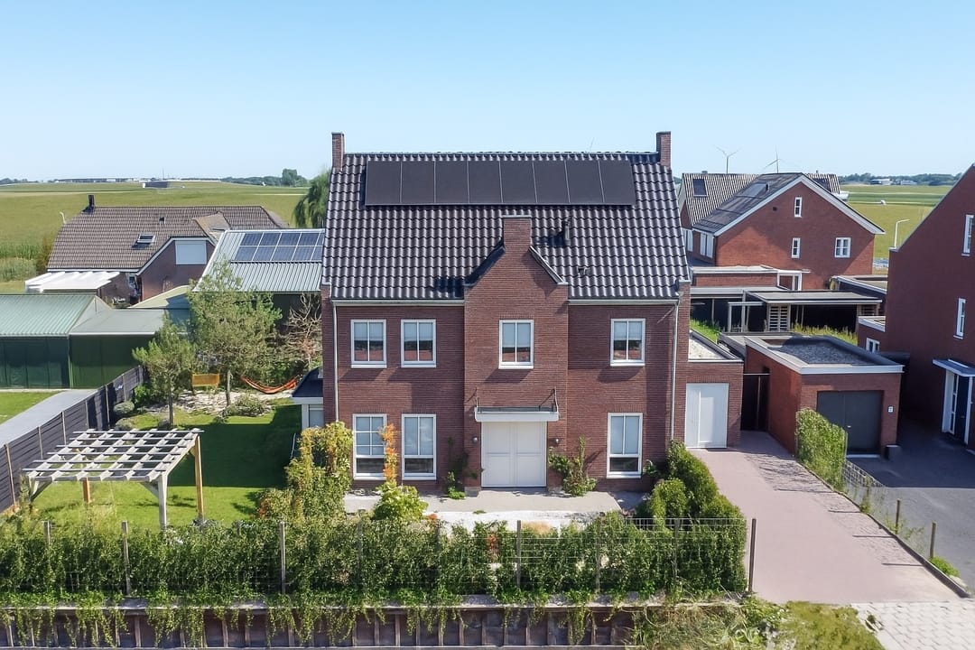 Foto 11 van Versailles 42