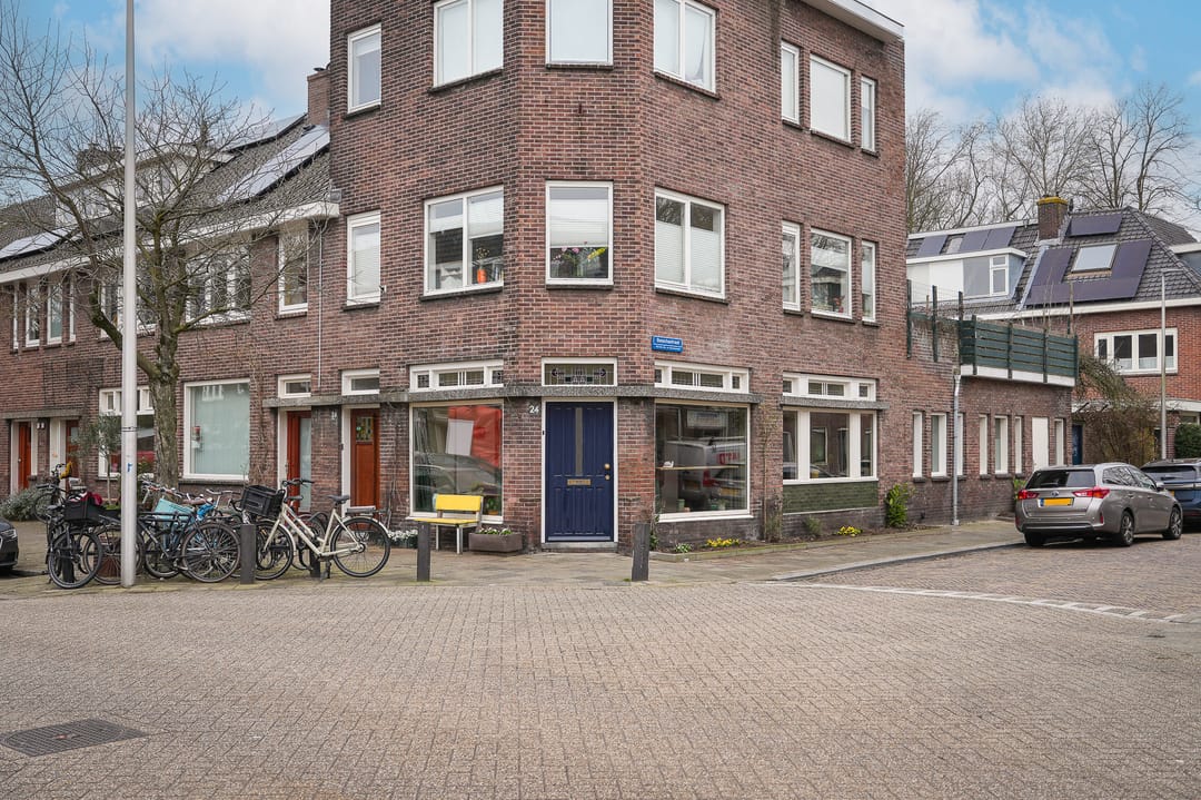 Photo 28 of Pieter Nieuwlandstraat 24