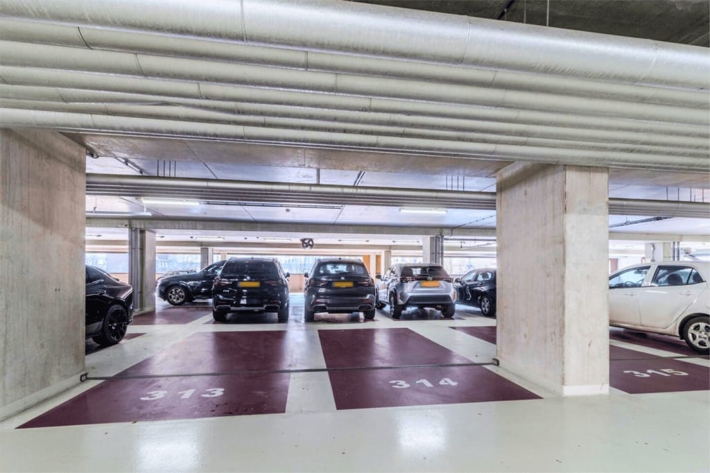 Foto 27 van Posthoornstraat 370