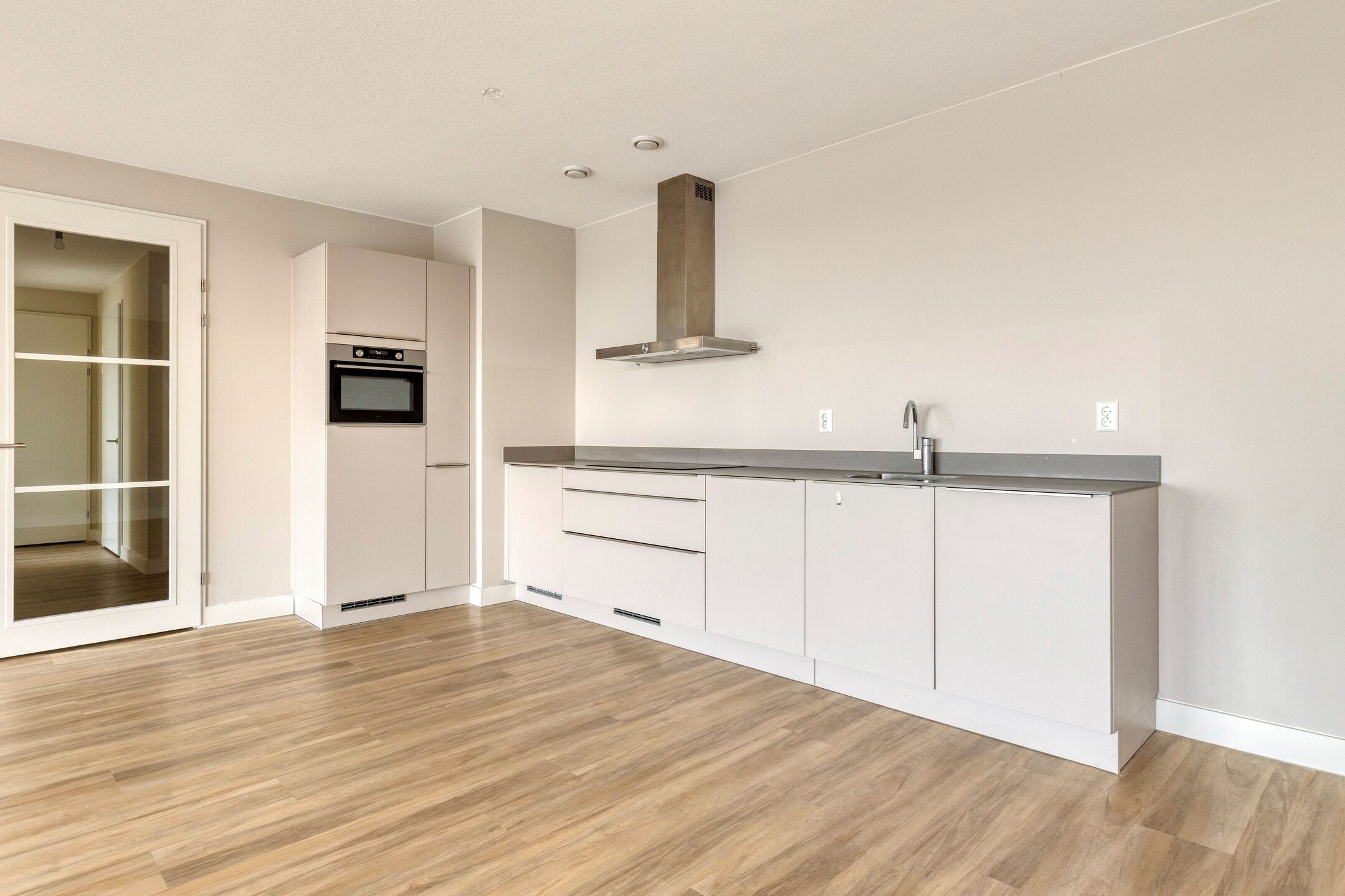 Foto 12 van Perzikweg 100