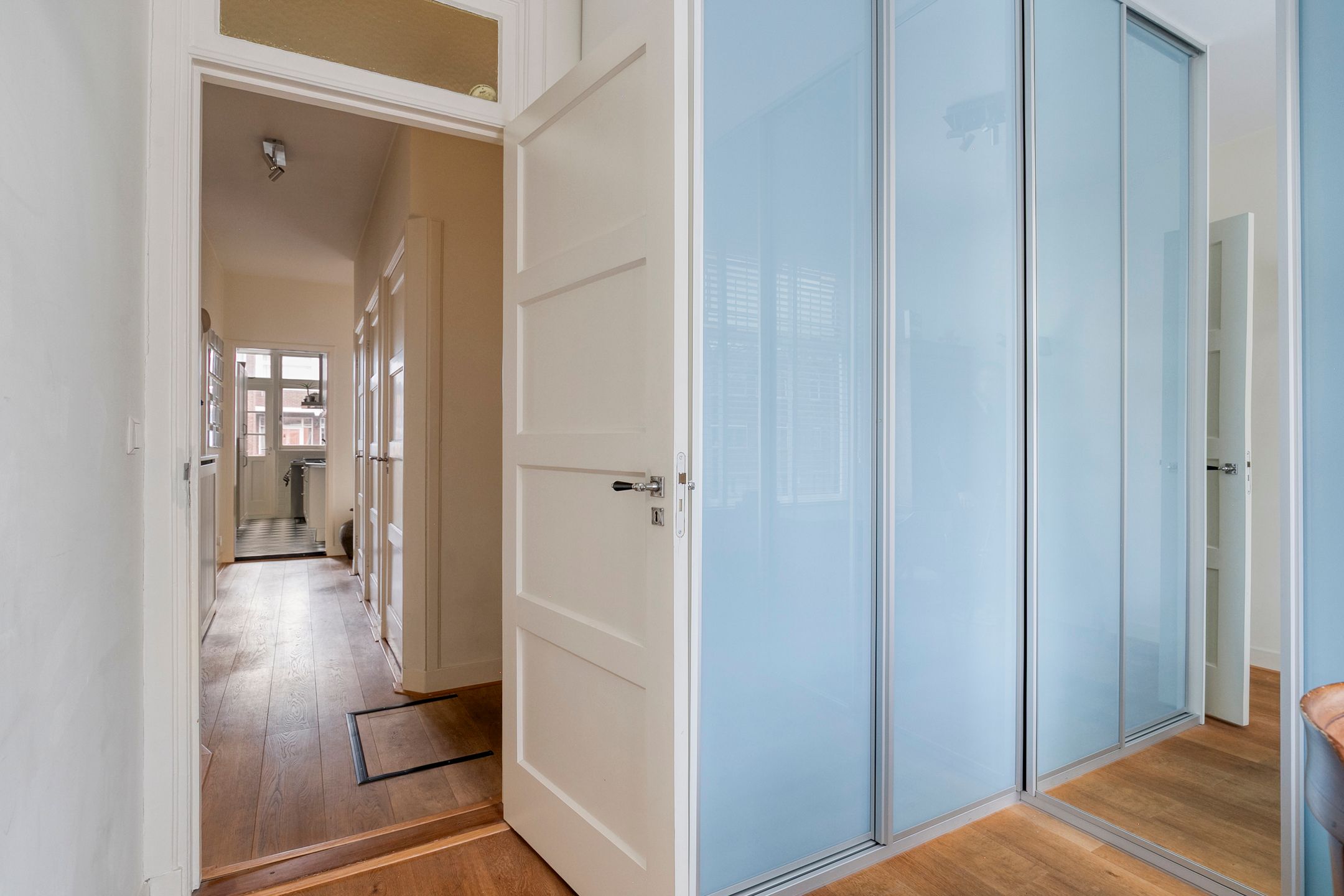 Foto 15 van Mient 627