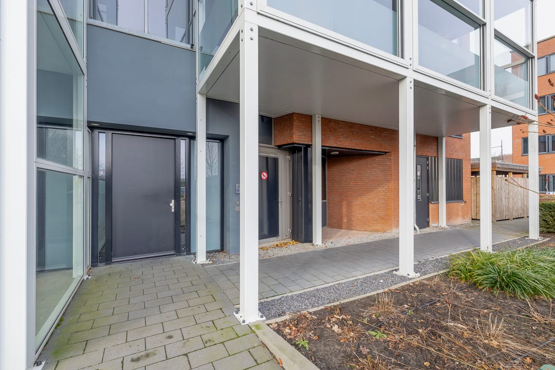 Foto 11 van Binnen Parallelweg 12