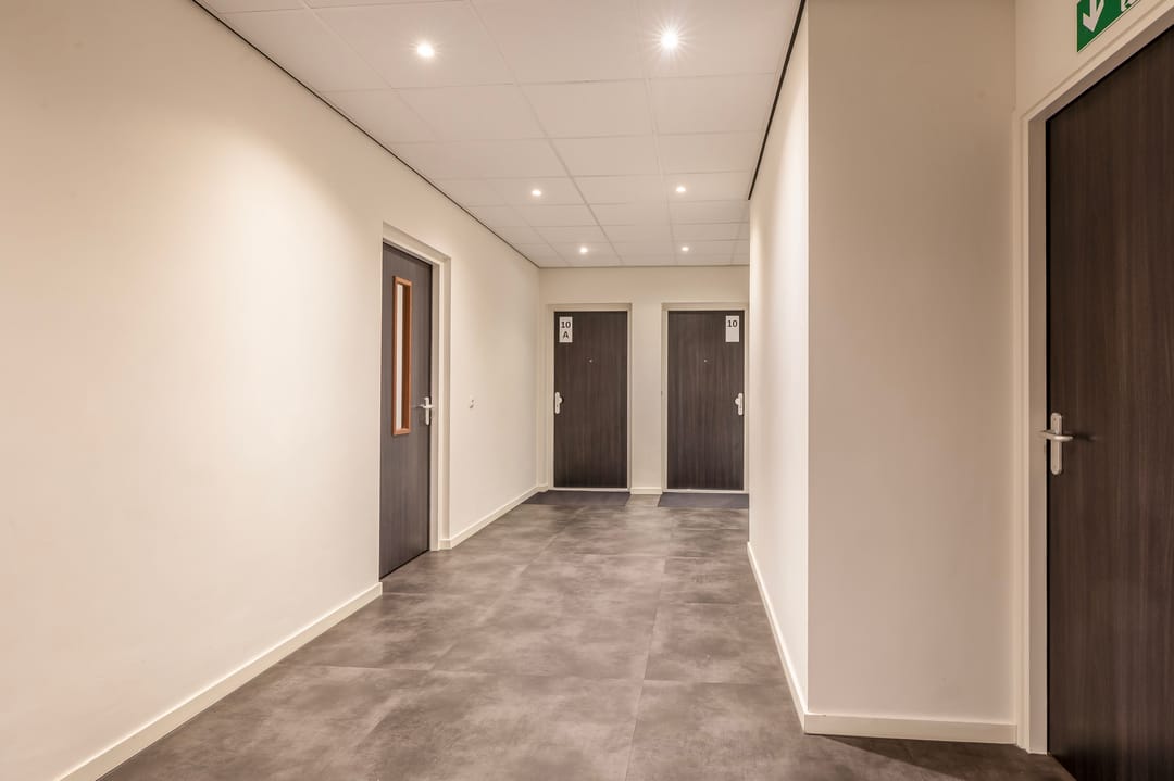 Foto 16 van Binnen Parallelweg 12