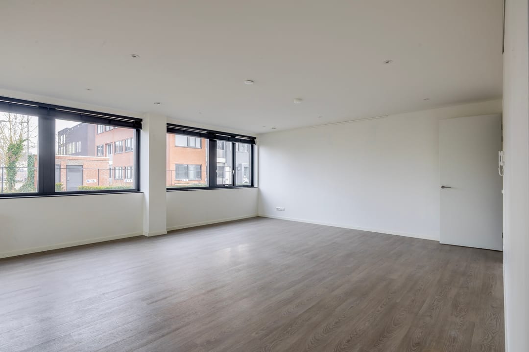 Foto 26 van Binnen Parallelweg 12