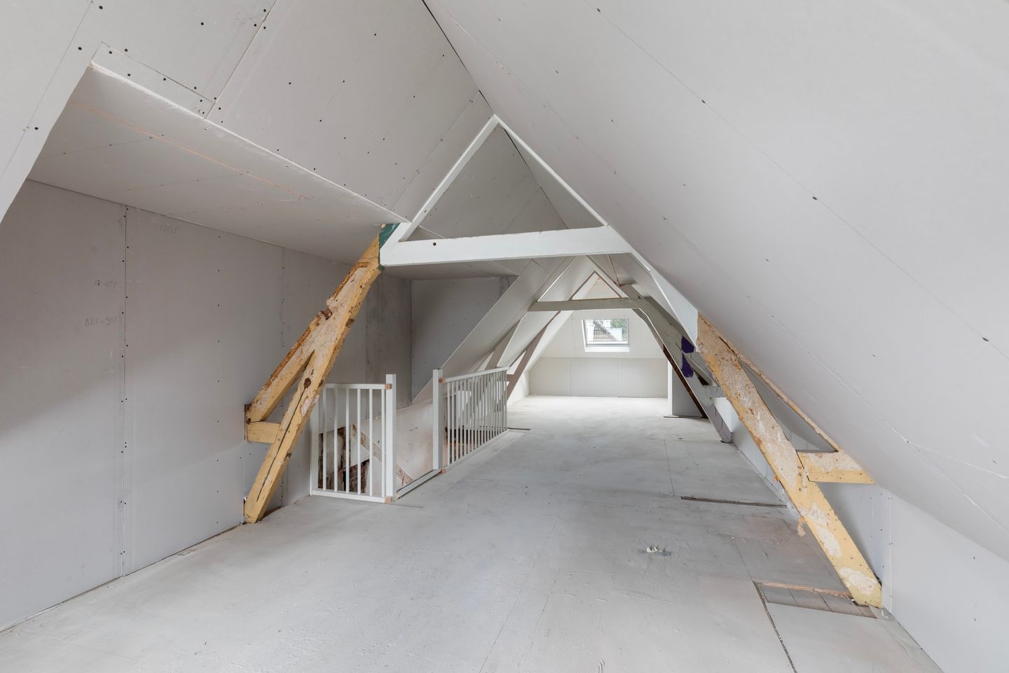 Foto 25 van Ebenhaëzerstraat 47