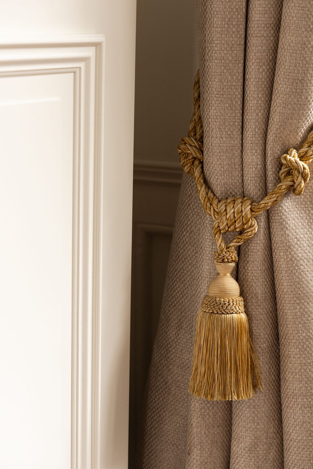 Photo 8 of Van Eeghenlaan 17-H