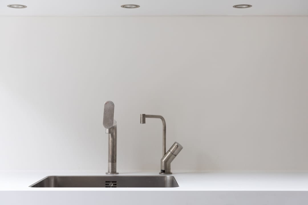 Photo 11 of Van Eeghenlaan 17-H