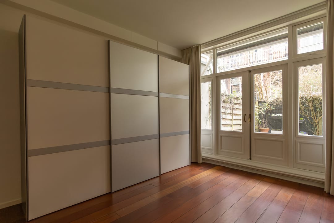 Photo 22 of Van Eeghenlaan 17-H