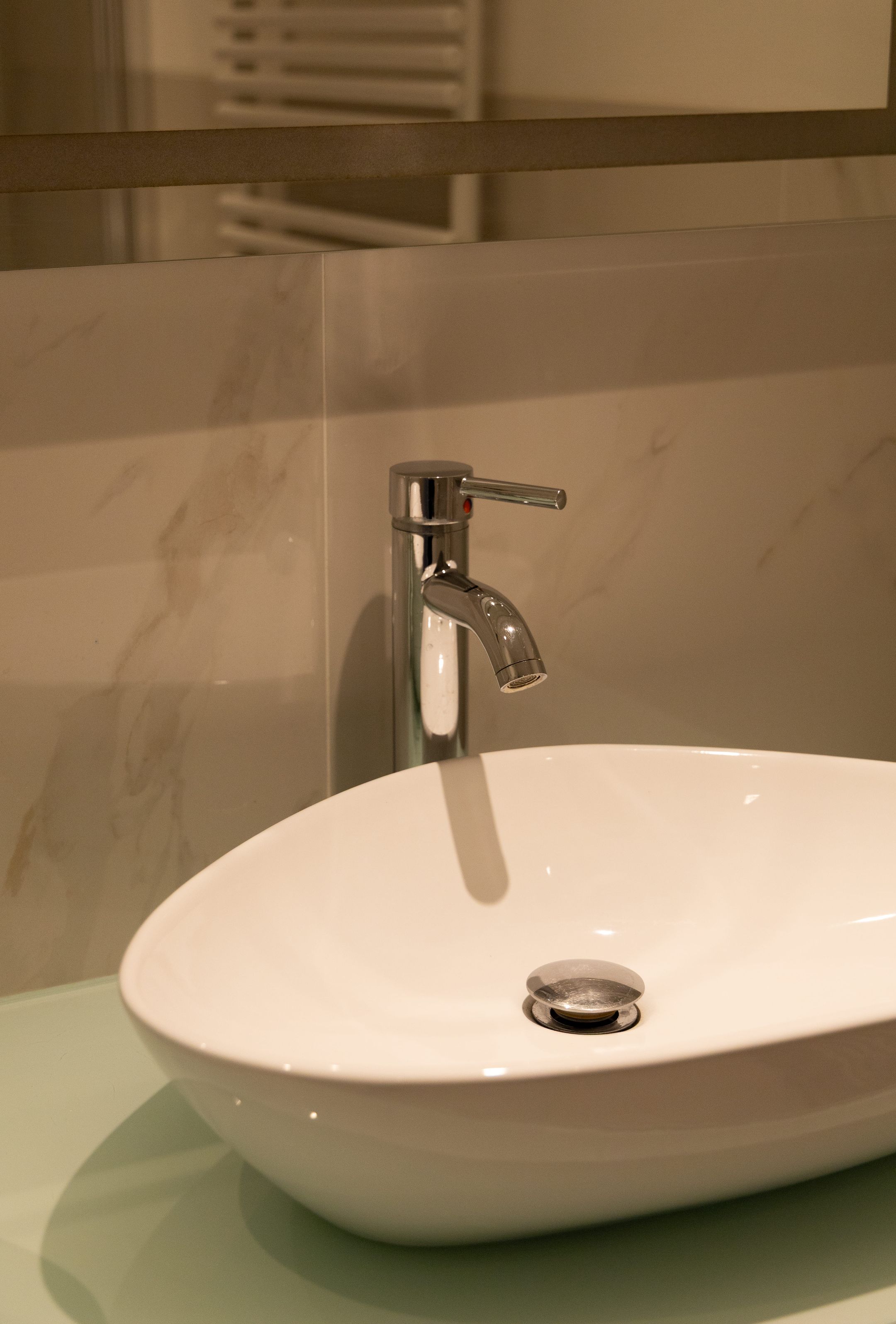 Photo 27 of Van Eeghenlaan 17-H