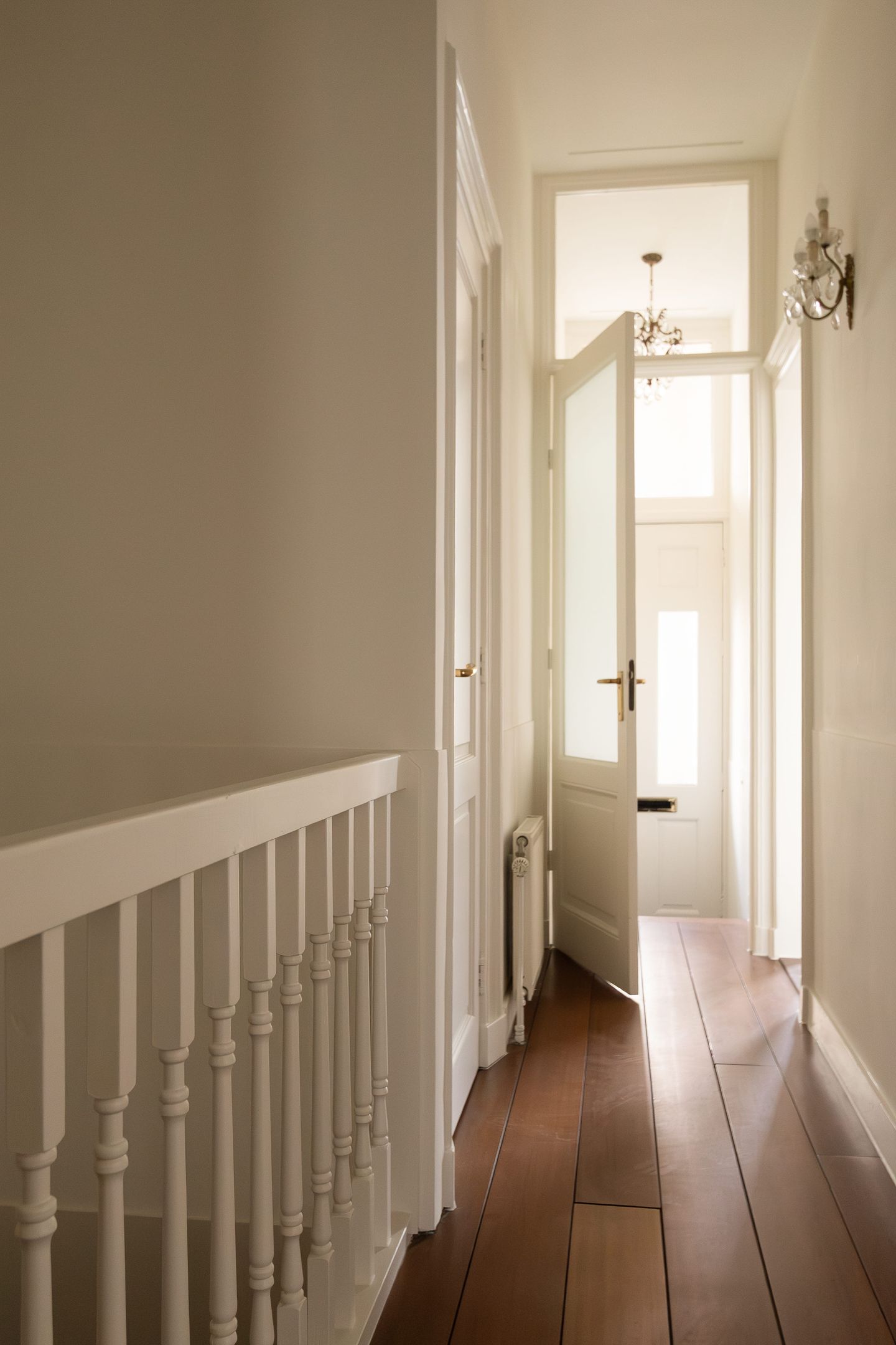 Photo 35 of Van Eeghenlaan 17-H