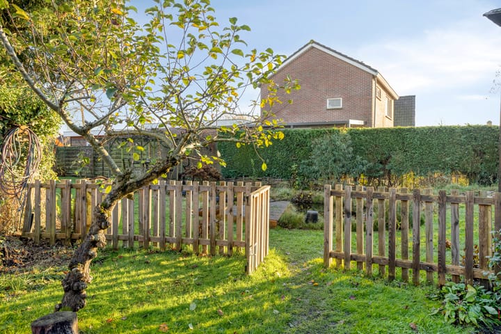 Foto 4 van J.P. Santeeweg 27