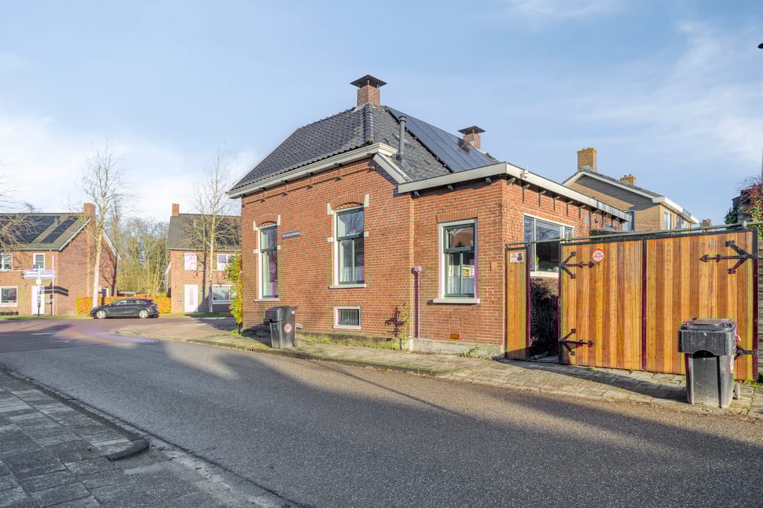 Foto 61 van J.P. Santeeweg 27