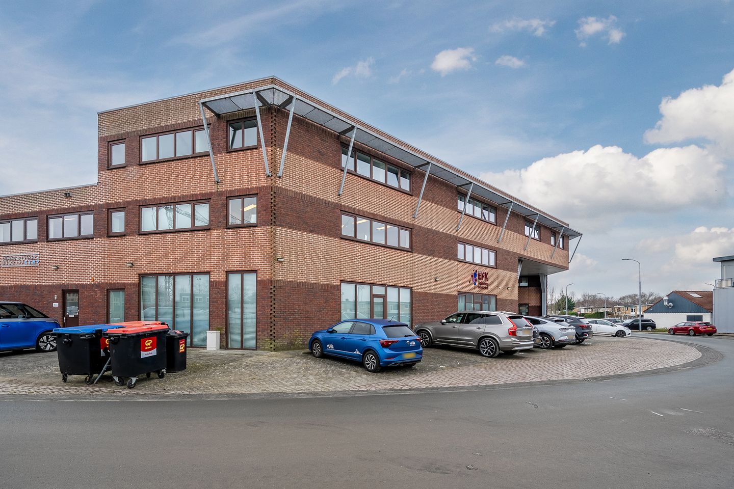 Bekijk foto 2 van Salomonstraat 52