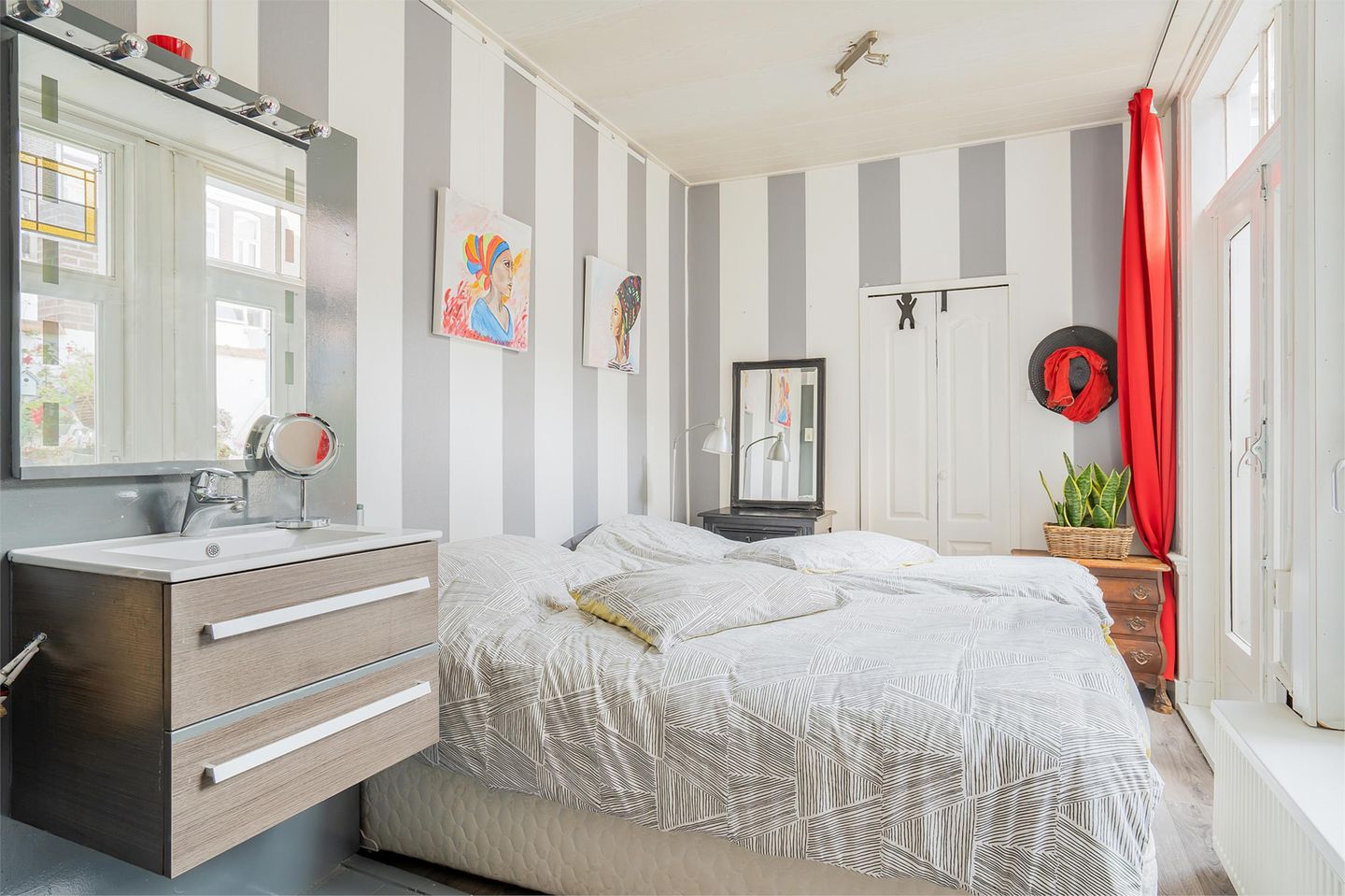 Foto 34 van Celsiusstraat 143