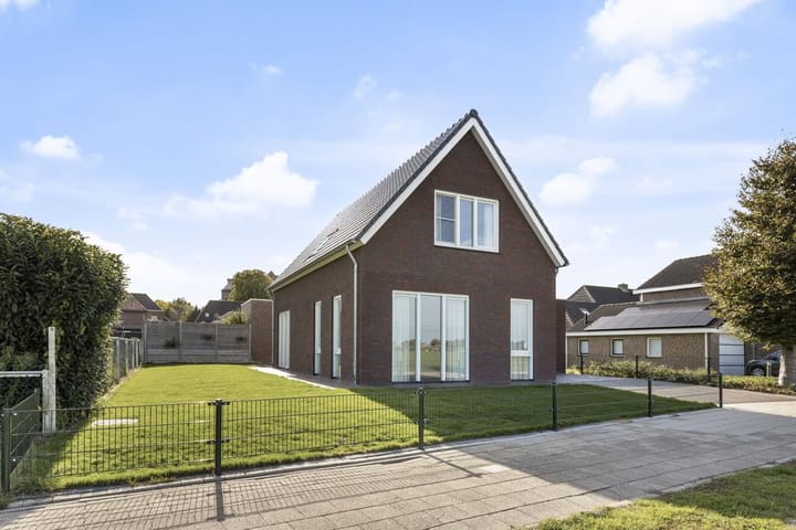 Photo 2 of Laagstraat 1-A