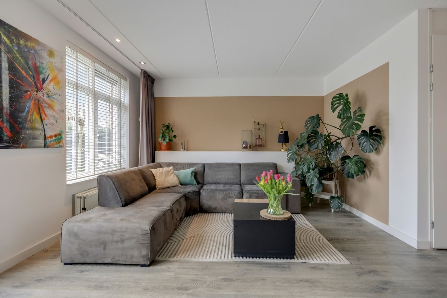 Foto 10 van Herman van Velzenstraat 47