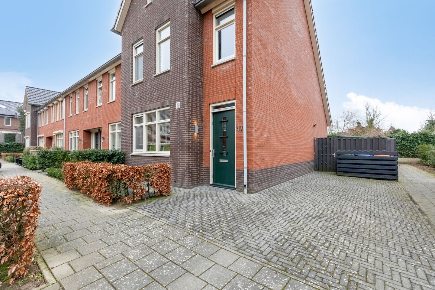 Foto 25 van Herman van Velzenstraat 47