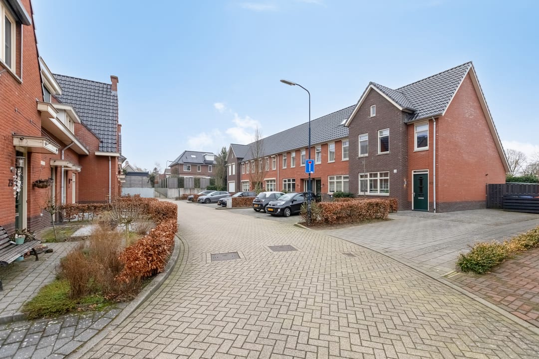 Foto 46 van Herman van Velzenstraat 47