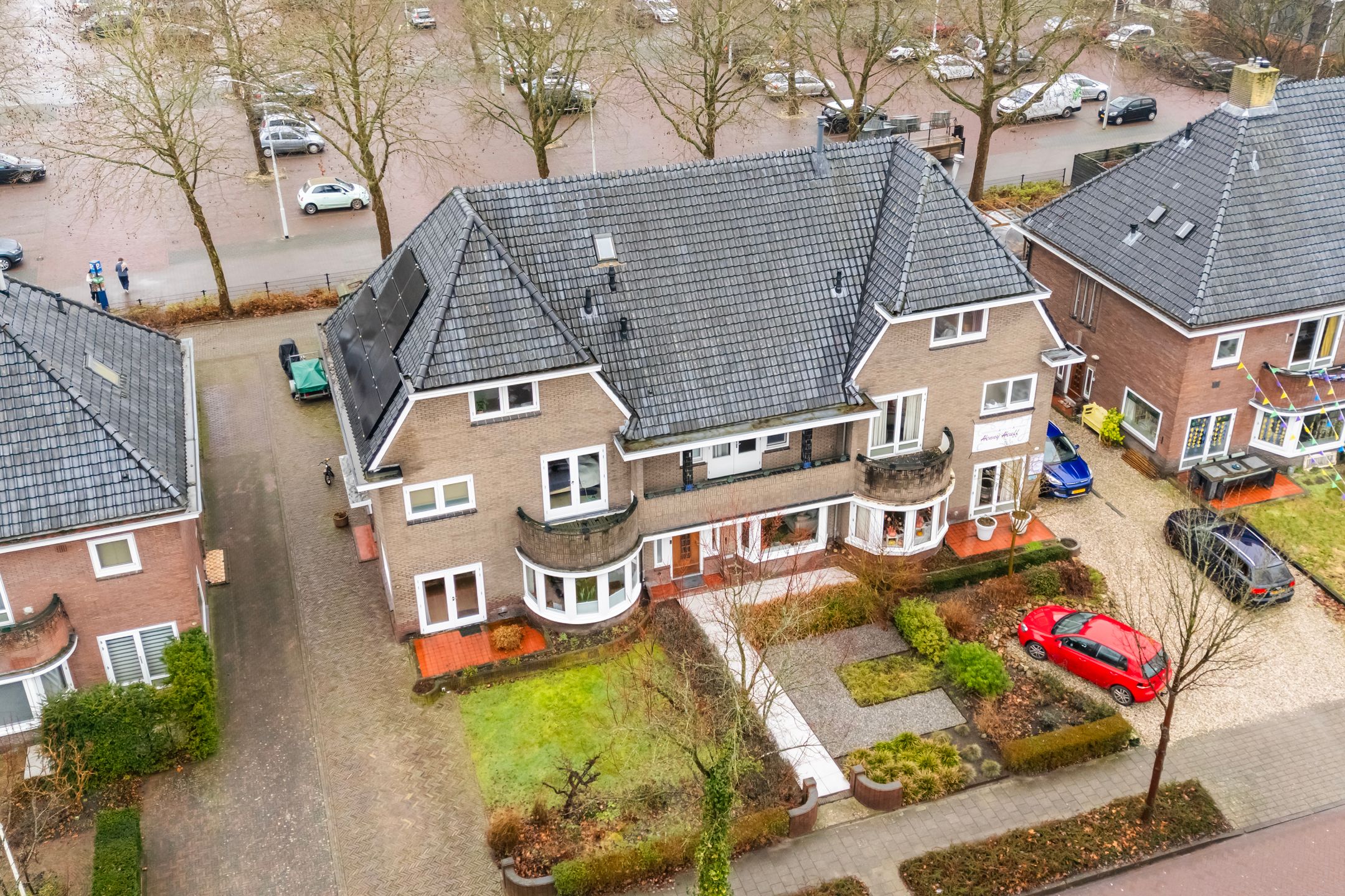 Foto 42 van Burgemeester Tenkinkstraat 24