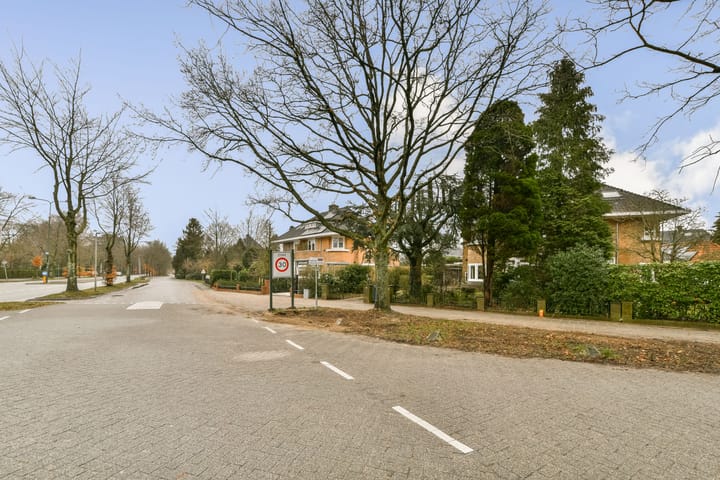 Foto 4 van Oud Blaricumerweg 2