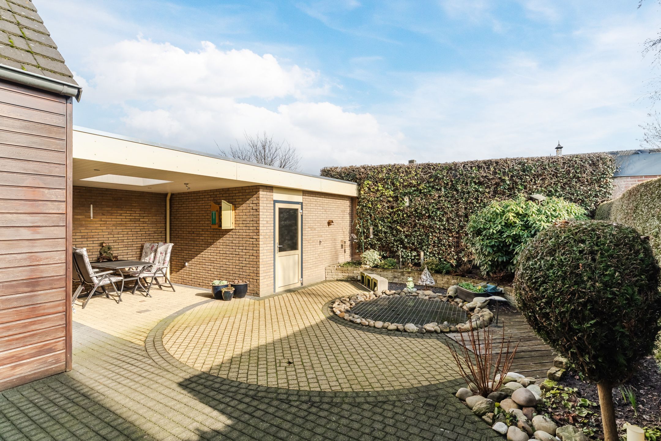 Foto 27 van Morel 167