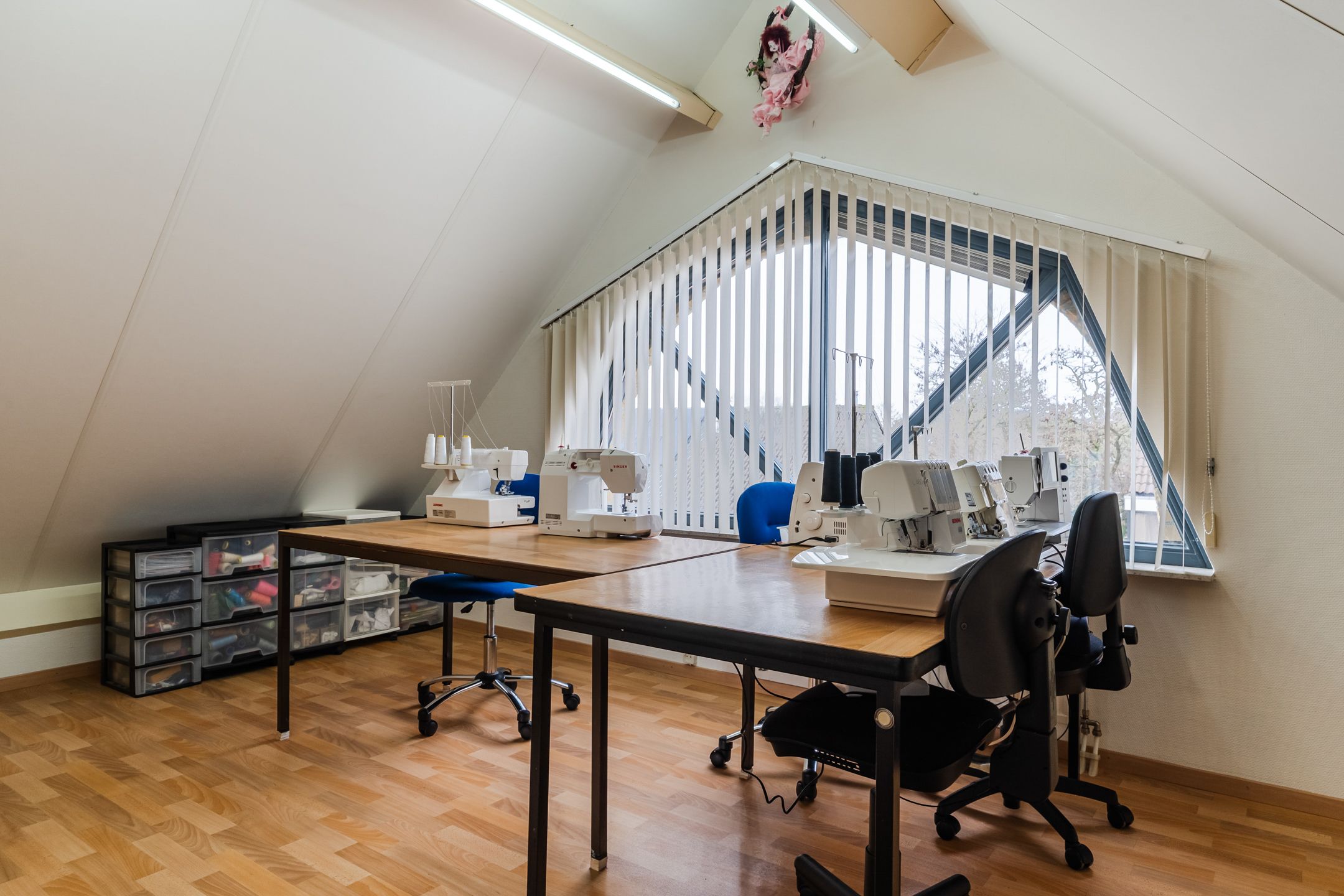 Foto 48 van Morel 167