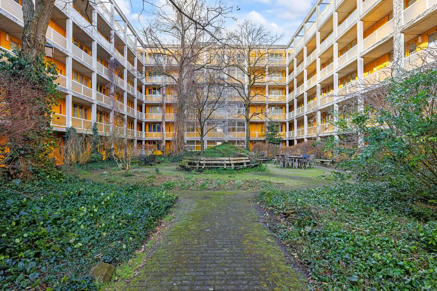 Photo 40 of Arthur van Schendelstraat 785