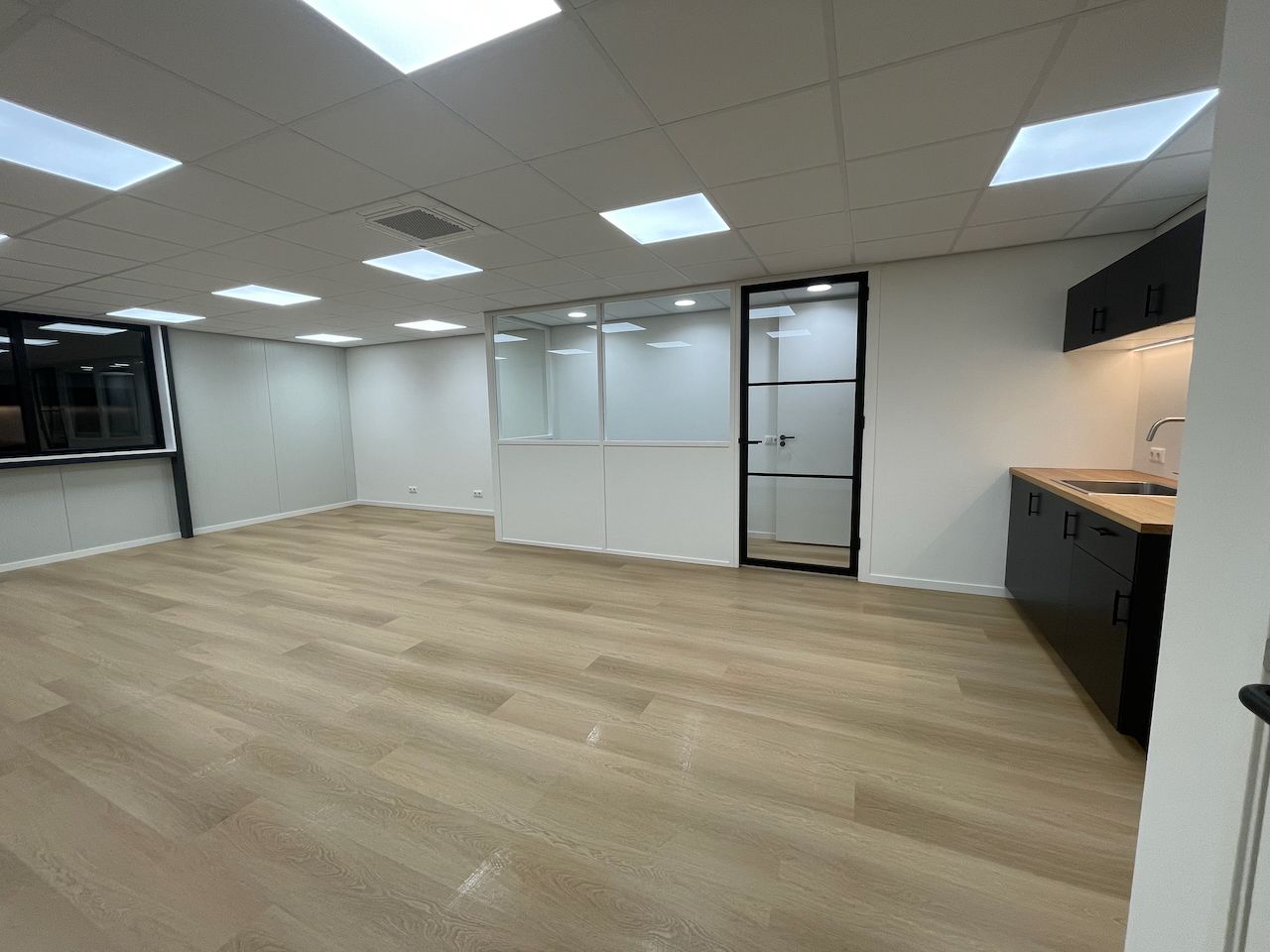 View photo 2 of Vlietskade 1008-L