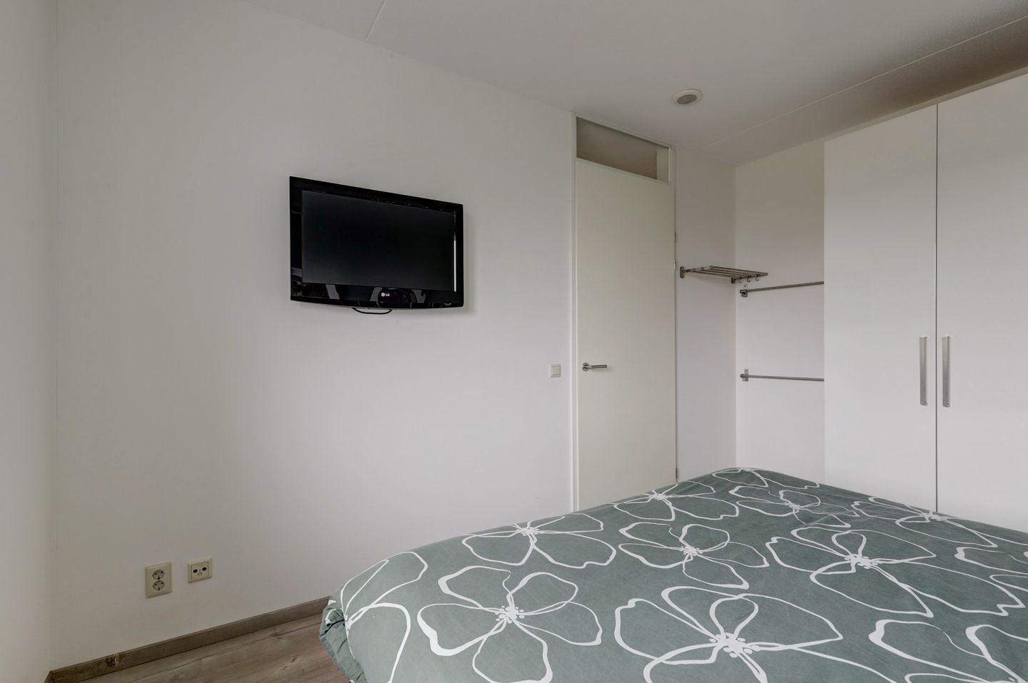 Foto 25 van Waaiersluis 25