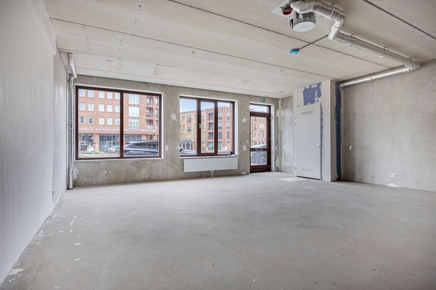 Bekijk foto 2 van Lahemaalaan 4